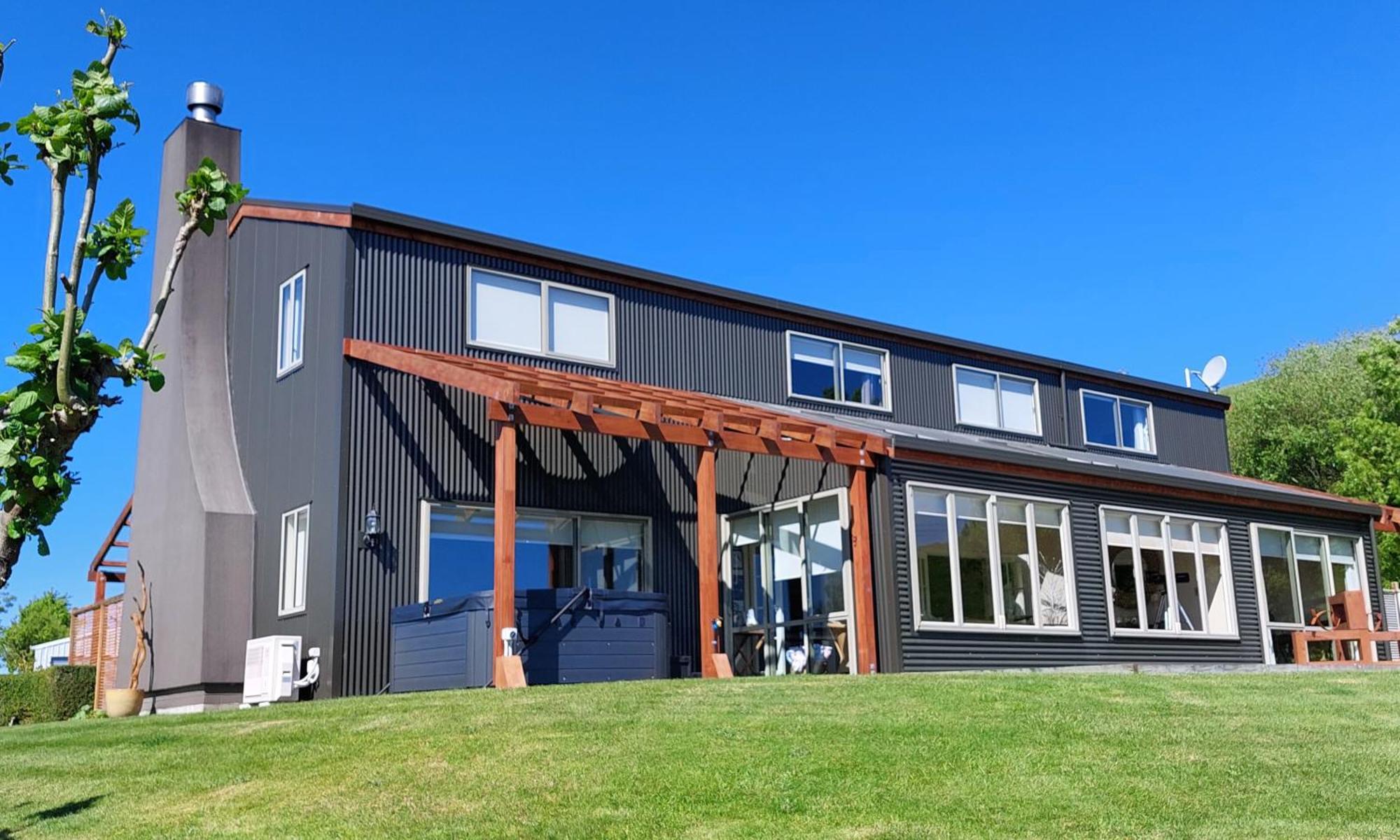 Country Lodge Kinloch Таупо Экстерьер фото