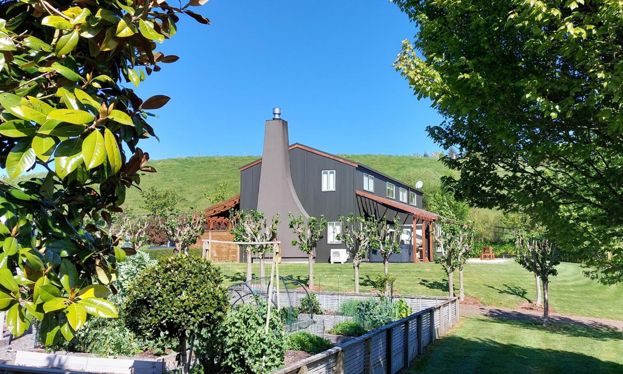 Country Lodge Kinloch Таупо Экстерьер фото