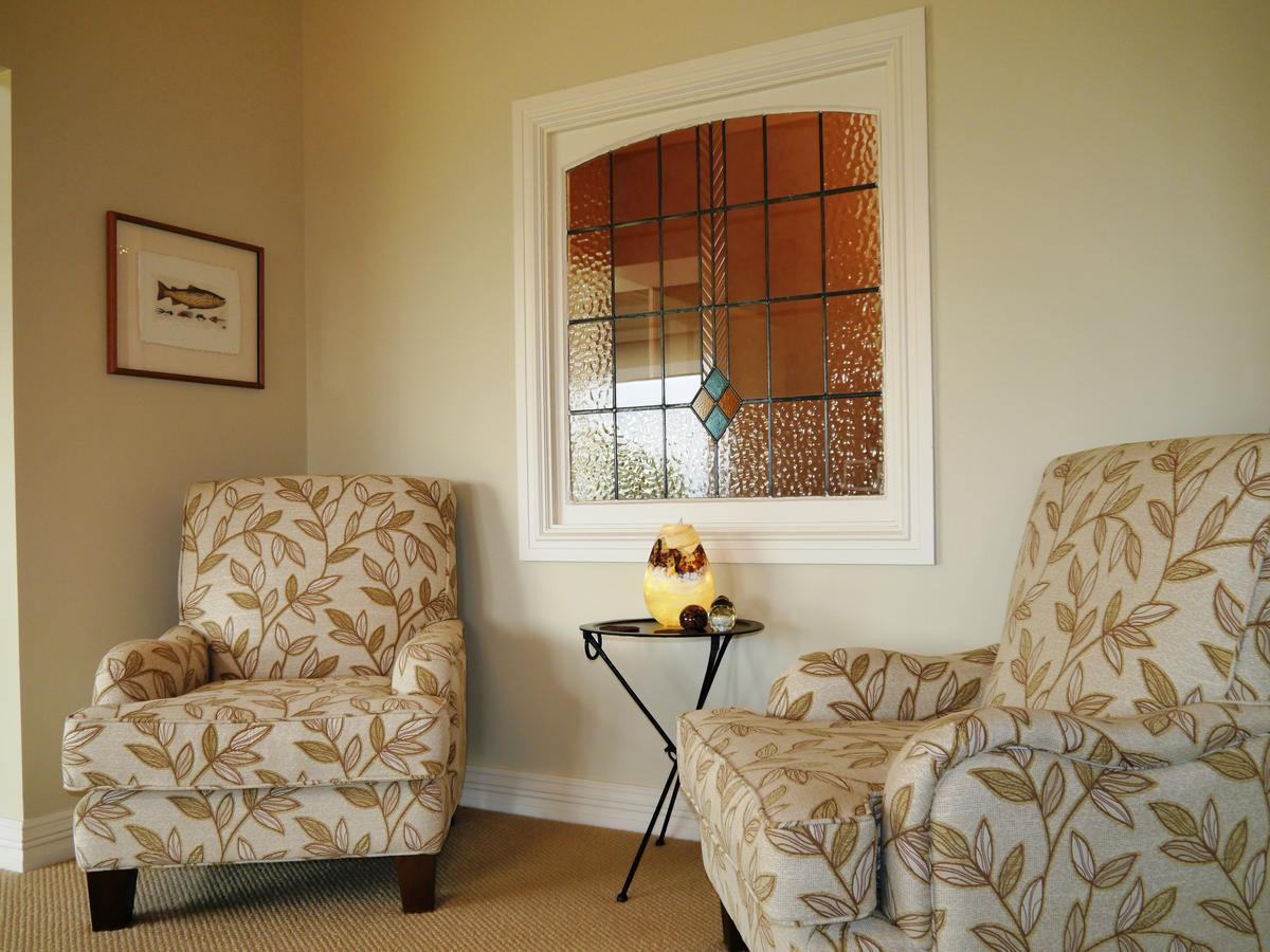 Country Lodge Kinloch Таупо Экстерьер фото